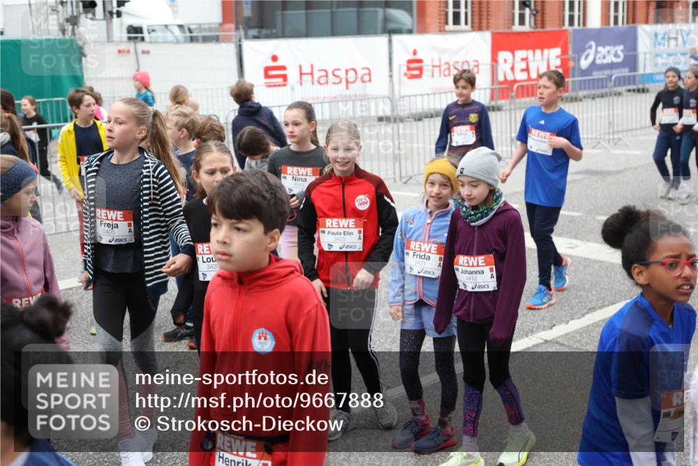 25.04.2026 - Das Zehntel Strokosch-Dieckow http://msf.ph/oto/9667888 25.04.2026 08:05:49 Allgemein zum Event 3405, 3420, 444, 3422, 3403, 3412 meine-sportfotos.de