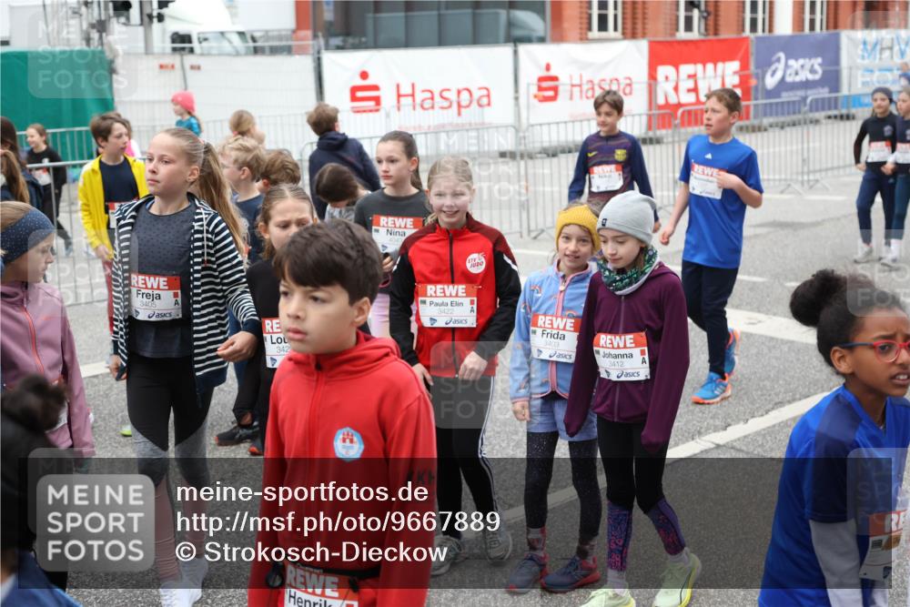 25.04.2026 - Das Zehntel Strokosch-Dieckow http://msf.ph/oto/9667889 25.04.2026 08:05:49 Allgemein zum Event 3405, 342, 444, 3422, 3403, 3412 meine-sportfotos.de