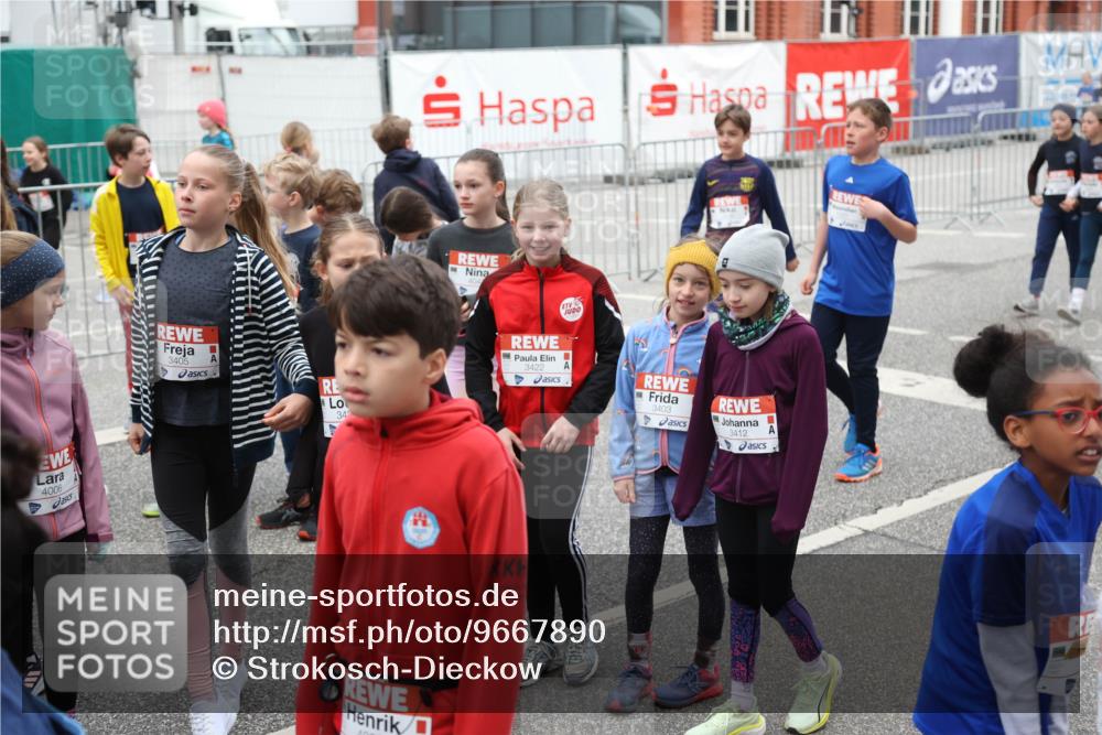 25.04.2026 - Das Zehntel Strokosch-Dieckow http://msf.ph/oto/9667890 25.04.2026 08:05:49 Allgemein zum Event 4006, 3405, 34, 444, 3422, 3403, 3412 meine-sportfotos.de
