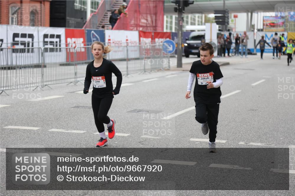 25.04.2026 - Das Zehntel Strokosch-Dieckow http://msf.ph/oto/9667920 25.04.2026 08:06:59 Allgemein zum Event 4021 meine-sportfotos.de