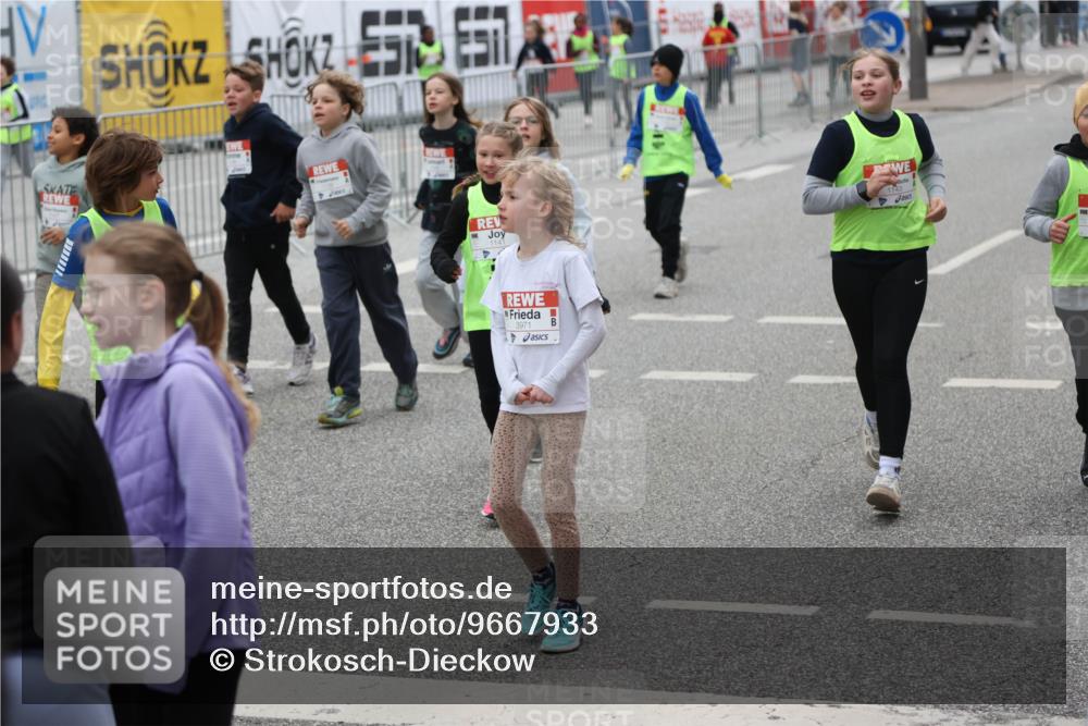 25.04.2026 - Das Zehntel Strokosch-Dieckow http://msf.ph/oto/9667933 25.04.2026 08:07:17 Allgemein zum Event 3971 meine-sportfotos.de
