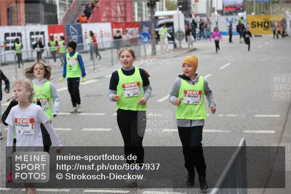25.04.2026 - Das Zehntel Strokosch-Dieckow http://msf.ph/oto/9667937 25.04.2026 08:07:18 Allgemein zum Event 2016, 3971, 152, 1143, 1129 meine-sportfotos.de