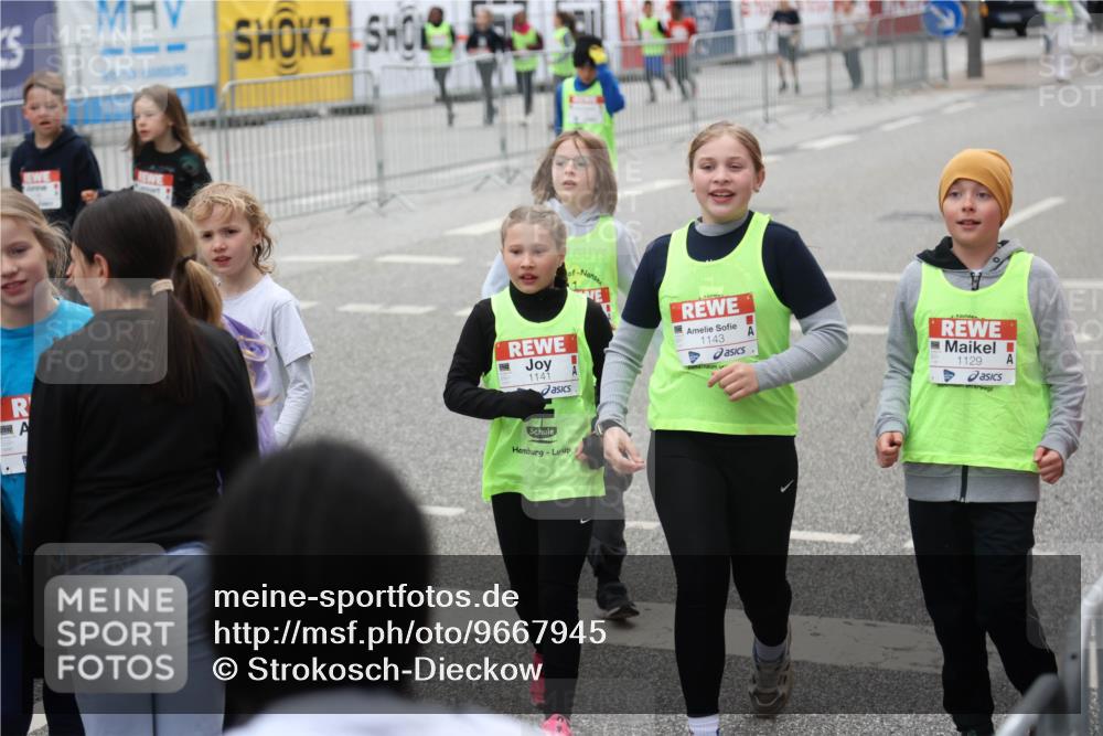 25.04.2026 - Das Zehntel Strokosch-Dieckow http://msf.ph/oto/9667945 25.04.2026 08:07:19 Allgemein zum Event 1141, 1143, 1129 meine-sportfotos.de