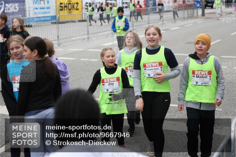 25.04.2026 - Das Zehntel Strokosch-Dieckow http://msf.ph/oto/9667946 25.04.2026 08:07:20 Allgemein zum Event 1141, 1, 115, 1143, 1129 meine-sportfotos.de