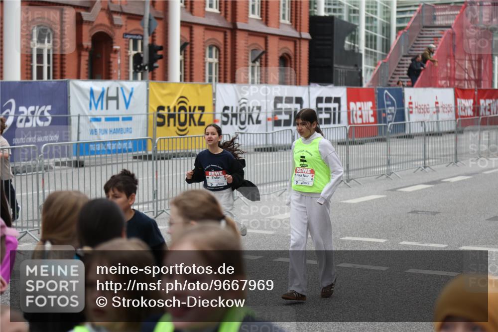 25.04.2026 - Das Zehntel Strokosch-Dieckow http://msf.ph/oto/9667969 25.04.2026 08:07:28 Allgemein zum Event 1111 meine-sportfotos.de