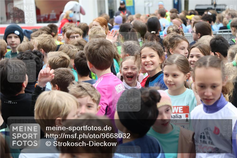 25.04.2026 - Das Zehntel Strokosch-Dieckow http://msf.ph/oto/9668032 25.04.2026 08:09:28 Allgemein zum Event 979 meine-sportfotos.de