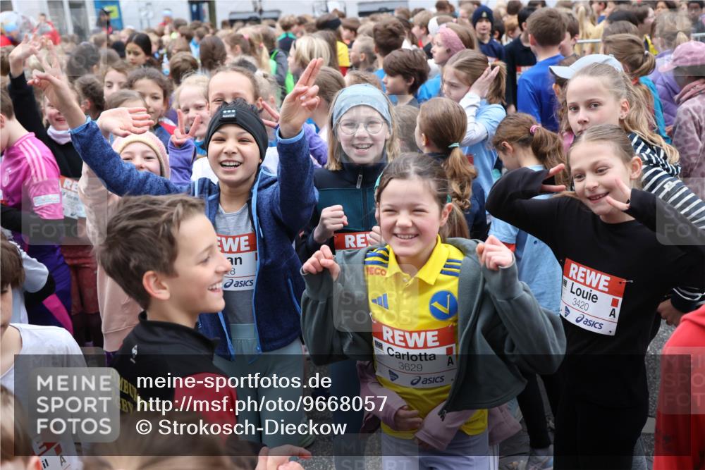25.04.2026 - Das Zehntel Strokosch-Dieckow http://msf.ph/oto/9668057 25.04.2026 08:09:46 Allgemein zum Event 206, 8, 3629, 3420, 10 meine-sportfotos.de