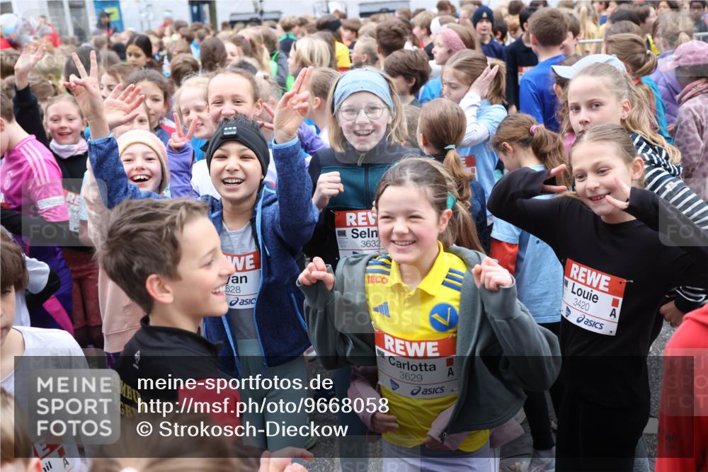 25.04.2026 - Das Zehntel Strokosch-Dieckow http://msf.ph/oto/9668058 25.04.2026 08:09:46 Allgemein zum Event 628, 3632, 3629, 3420 meine-sportfotos.de