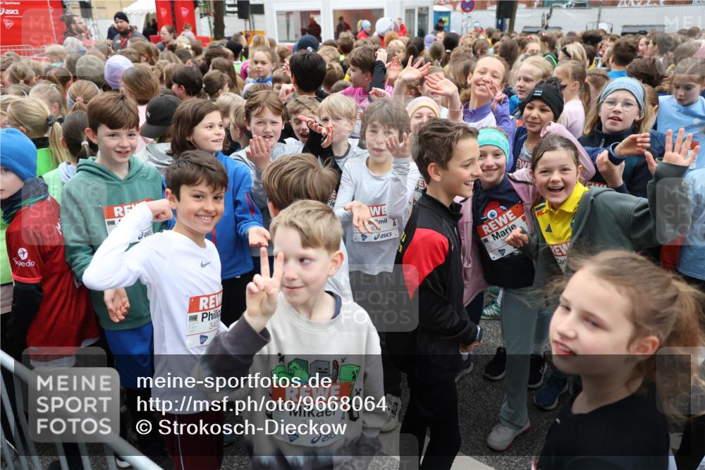 25.04.2026 - Das Zehntel Strokosch-Dieckow http://msf.ph/oto/9668064 25.04.2026 08:09:52 Allgemein zum Event 340, 3409, 40, 30 meine-sportfotos.de