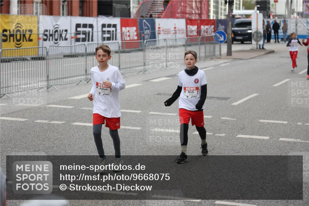 25.04.2026 - Das Zehntel Strokosch-Dieckow http://msf.ph/oto/9668075 25.04.2026 08:10:01 Allgemein zum Event 577, 2892 meine-sportfotos.de