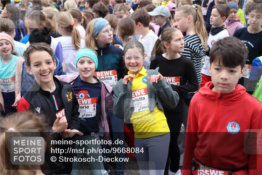 25.04.2026 - Das Zehntel Strokosch-Dieckow http://msf.ph/oto/9668084 25.04.2026 08:10:08 Allgemein zum Event 3636, 3634, 32, 3629 meine-sportfotos.de