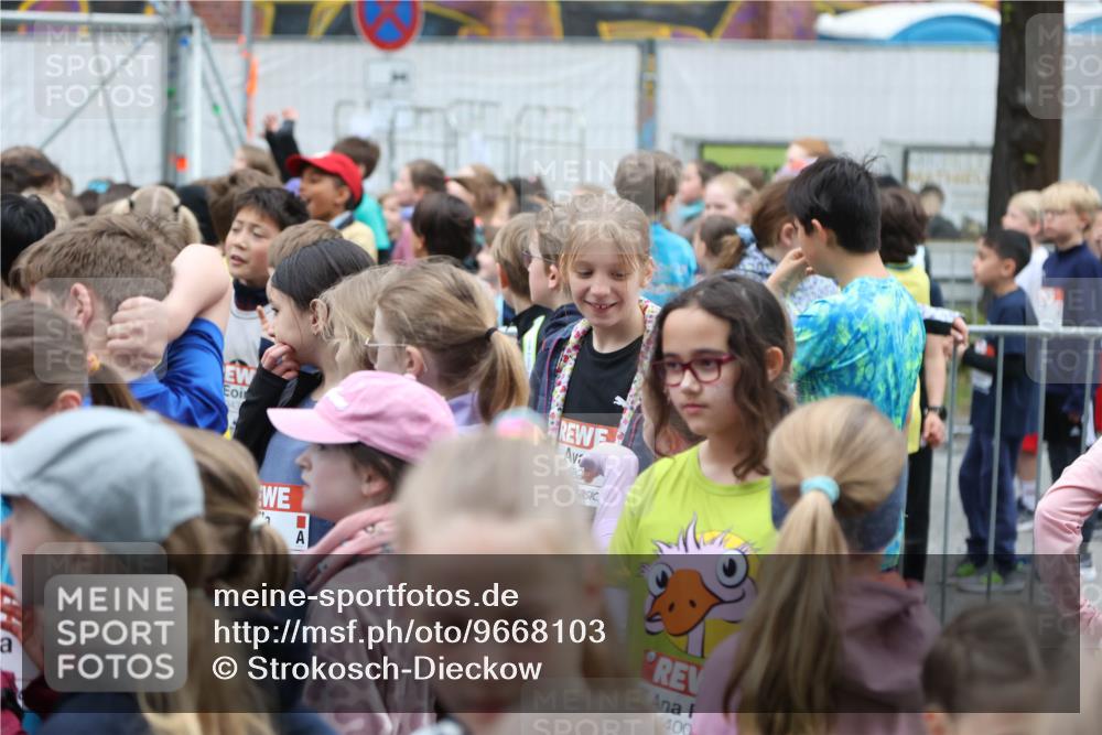 25.04.2026 - Das Zehntel Strokosch-Dieckow http://msf.ph/oto/9668103 25.04.2026 08:10:55 Allgemein zum Event 982, 400 meine-sportfotos.de
