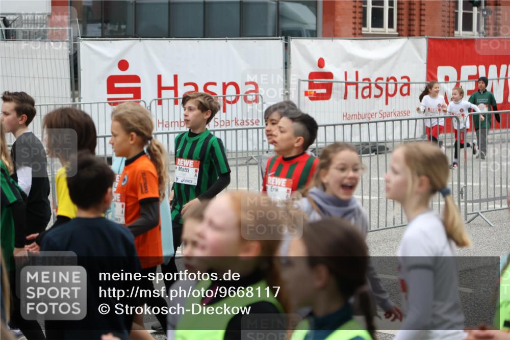 25.04.2026 - Das Zehntel Strokosch-Dieckow http://msf.ph/oto/9668117 25.04.2026 08:11:05 Allgemein zum Event 1795 meine-sportfotos.de