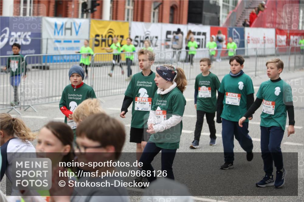 25.04.2026 - Das Zehntel Strokosch-Dieckow http://msf.ph/oto/9668126 25.04.2026 08:11:09 Allgemein zum Event 1331, 1338, 339, 1334 meine-sportfotos.de