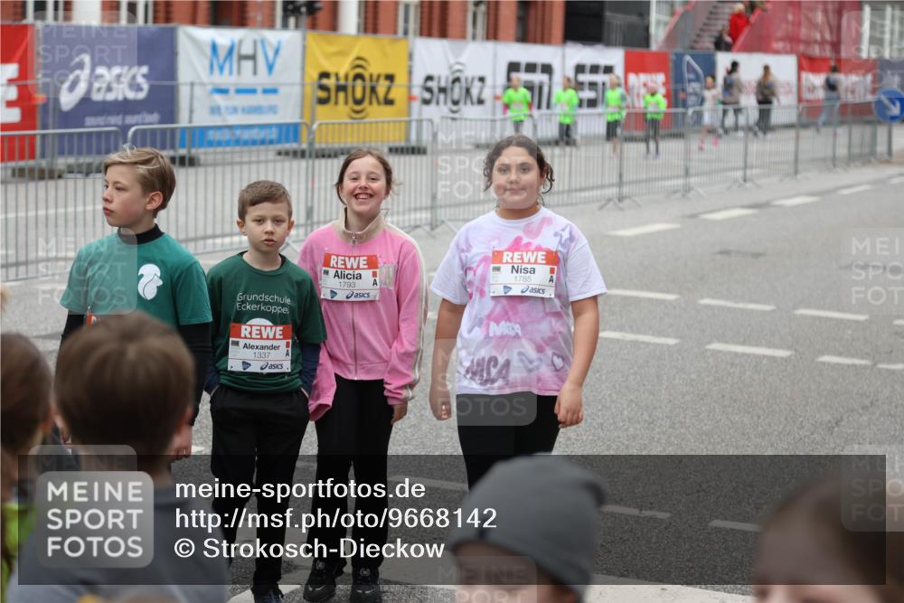 25.04.2026 - Das Zehntel Strokosch-Dieckow http://msf.ph/oto/9668142 25.04.2026 08:11:16 Allgemein zum Event 1337, 1793, 1785 meine-sportfotos.de