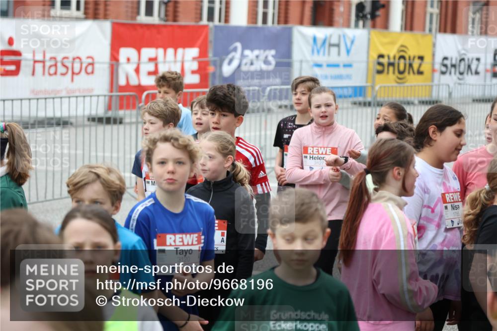 25.04.2026 - Das Zehntel Strokosch-Dieckow http://msf.ph/oto/9668196 25.04.2026 08:12:33 Allgemein zum Event 3120, 3127, 1785 meine-sportfotos.de