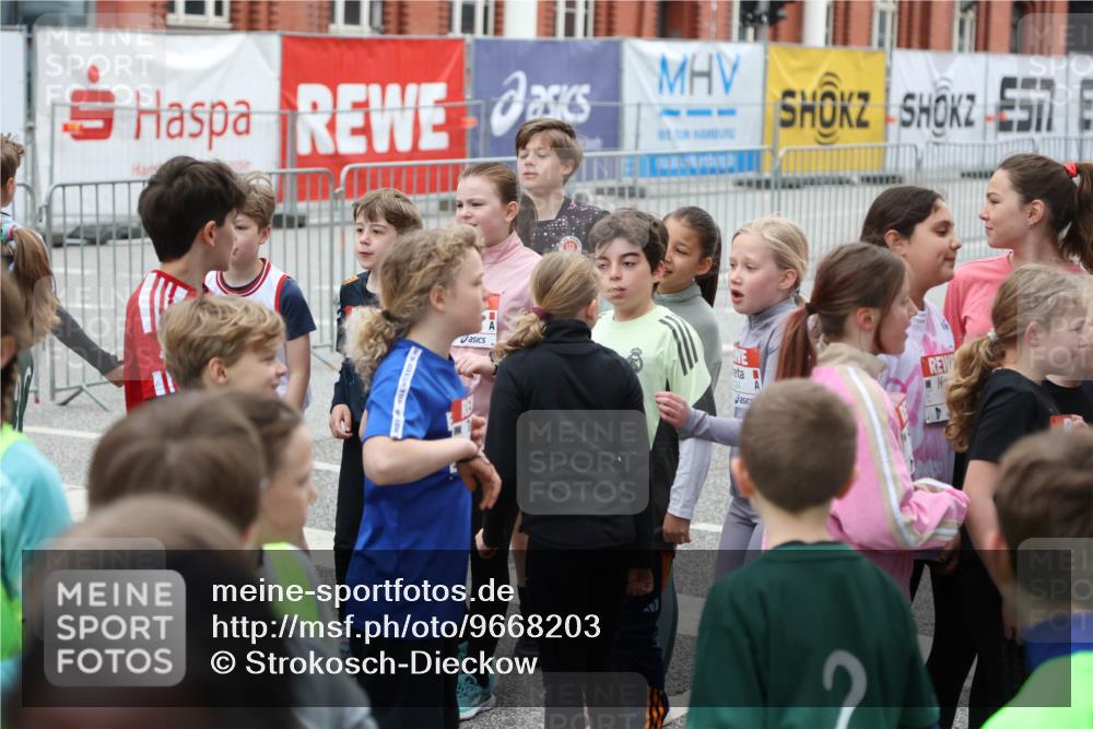 25.04.2026 - Das Zehntel Strokosch-Dieckow http://msf.ph/oto/9668203 25.04.2026 08:12:35 Allgemein zum Event 7 meine-sportfotos.de