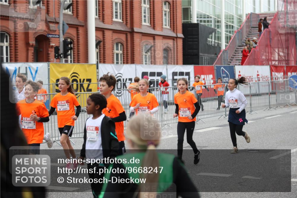 25.04.2026 - Das Zehntel Strokosch-Dieckow http://msf.ph/oto/9668247 25.04.2026 08:13:00 Allgemein zum Event 111, 3602, 16666 meine-sportfotos.de