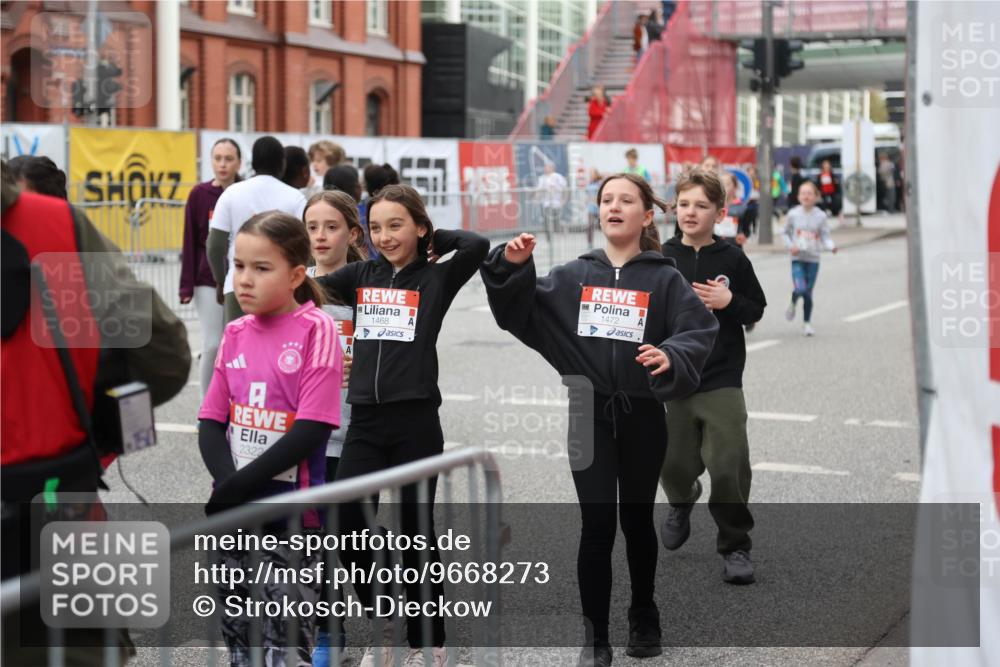 25.04.2026 - Das Zehntel Strokosch-Dieckow http://msf.ph/oto/9668273 25.04.2026 08:13:35 Allgemein zum Event 150, 2322, 1468, 1472 meine-sportfotos.de