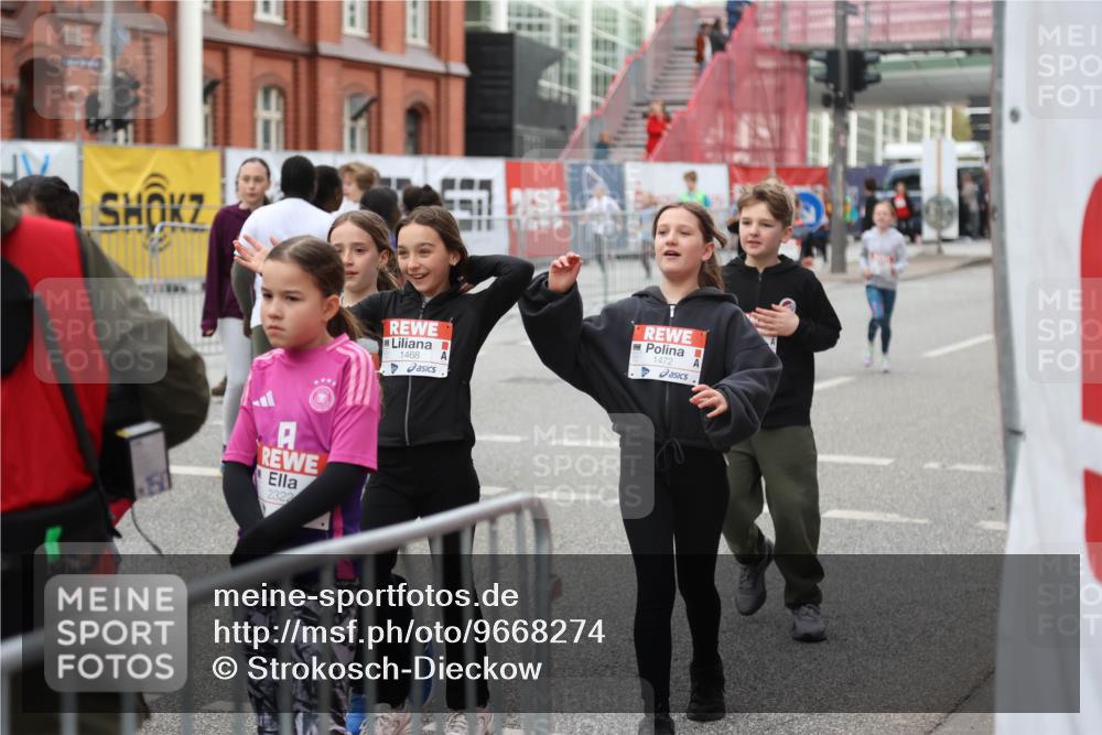 25.04.2026 - Das Zehntel Strokosch-Dieckow http://msf.ph/oto/9668274 25.04.2026 08:13:35 Allgemein zum Event 150, 2322, 1468, 1472 meine-sportfotos.de