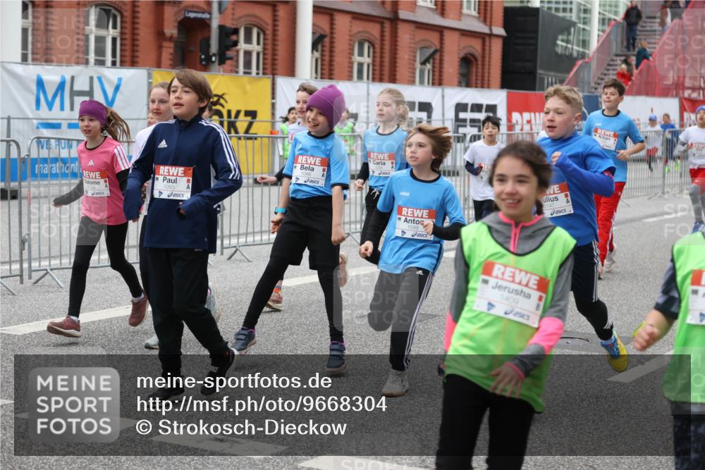 25.04.2026 - Das Zehntel Strokosch-Dieckow http://msf.ph/oto/9668304 25.04.2026 08:14:00 Allgemein zum Event 1050, 1046, 2147, 1048, 1409 meine-sportfotos.de