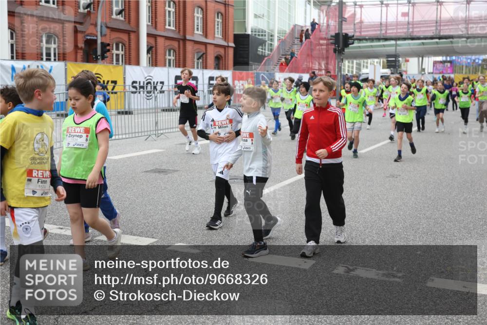 25.04.2026 - Das Zehntel Strokosch-Dieckow http://msf.ph/oto/9668326 25.04.2026 08:14:08 Allgemein zum Event 641, 1574, 1434, 7 meine-sportfotos.de