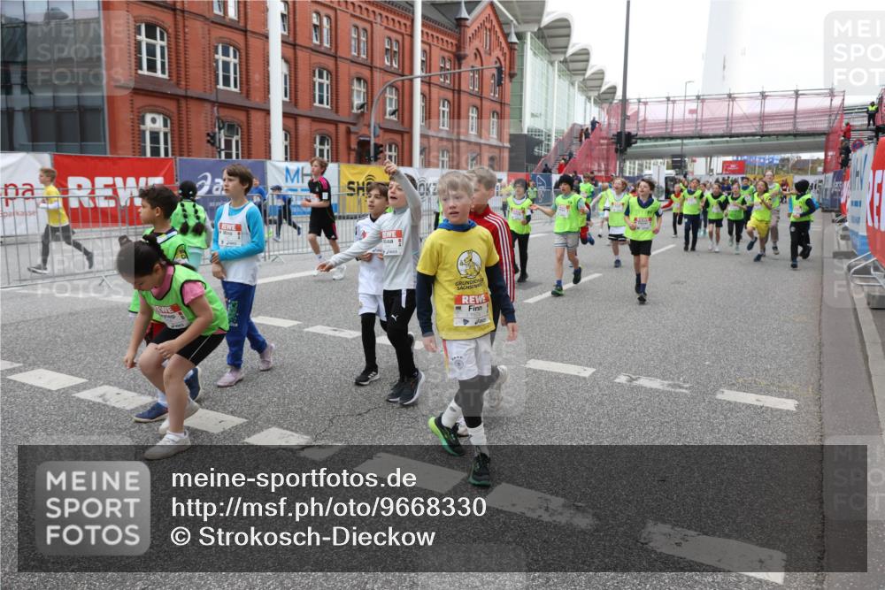 25.04.2026 - Das Zehntel Strokosch-Dieckow http://msf.ph/oto/9668330 25.04.2026 08:14:09 Allgemein zum Event 28 meine-sportfotos.de