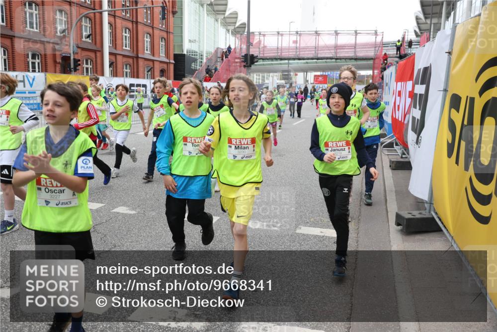 25.04.2026 - Das Zehntel Strokosch-Dieckow http://msf.ph/oto/9668341 25.04.2026 08:14:12 Allgemein zum Event 3227, 3219 meine-sportfotos.de