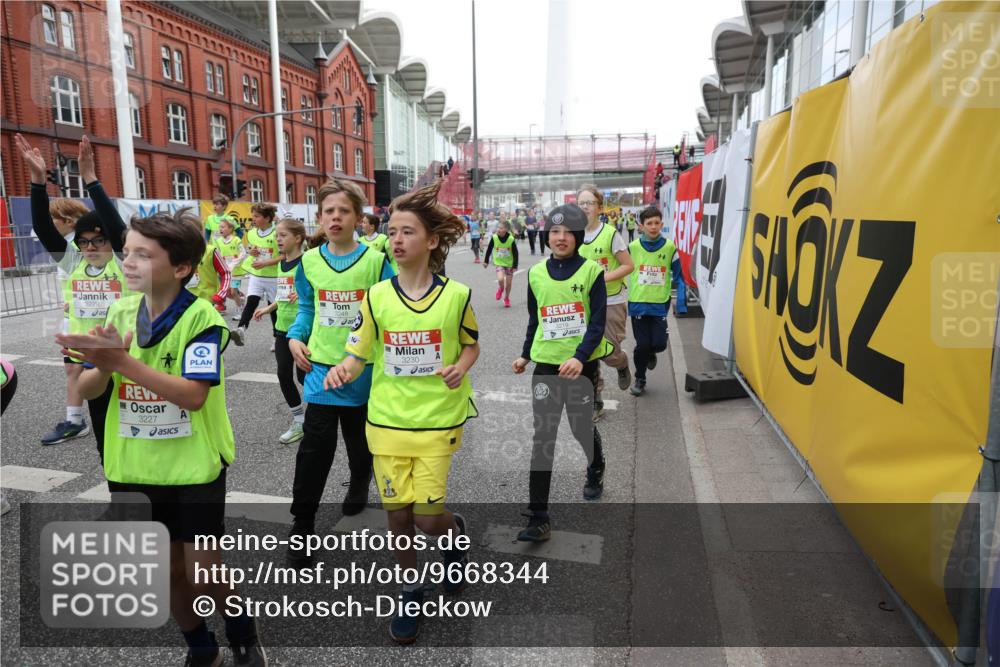 25.04.2026 - Das Zehntel Strokosch-Dieckow http://msf.ph/oto/9668344 25.04.2026 08:14:13 Allgemein zum Event 3227, 3248, 10, 3230 meine-sportfotos.de