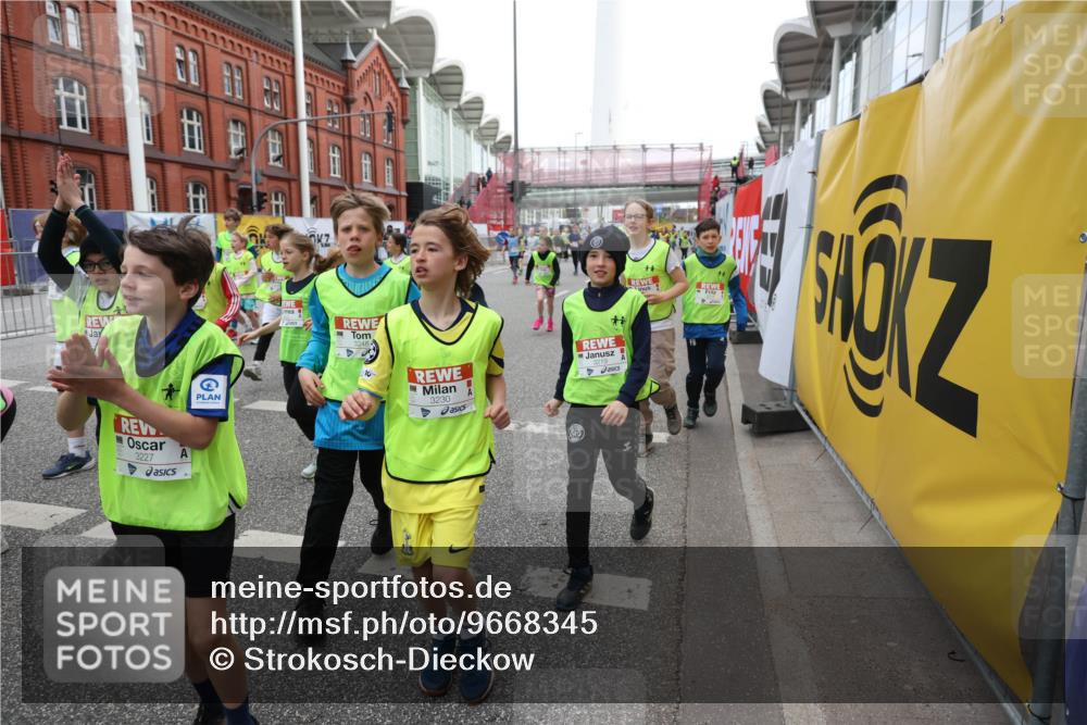 25.04.2026 - Das Zehntel Strokosch-Dieckow http://msf.ph/oto/9668345 25.04.2026 08:14:13 Allgemein zum Event 3227, 3248, 10, 3230 meine-sportfotos.de