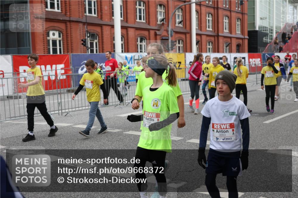 25.04.2026 - Das Zehntel Strokosch-Dieckow http://msf.ph/oto/9668372 25.04.2026 08:14:55 Allgemein zum Event 7, 1899, 3563 meine-sportfotos.de