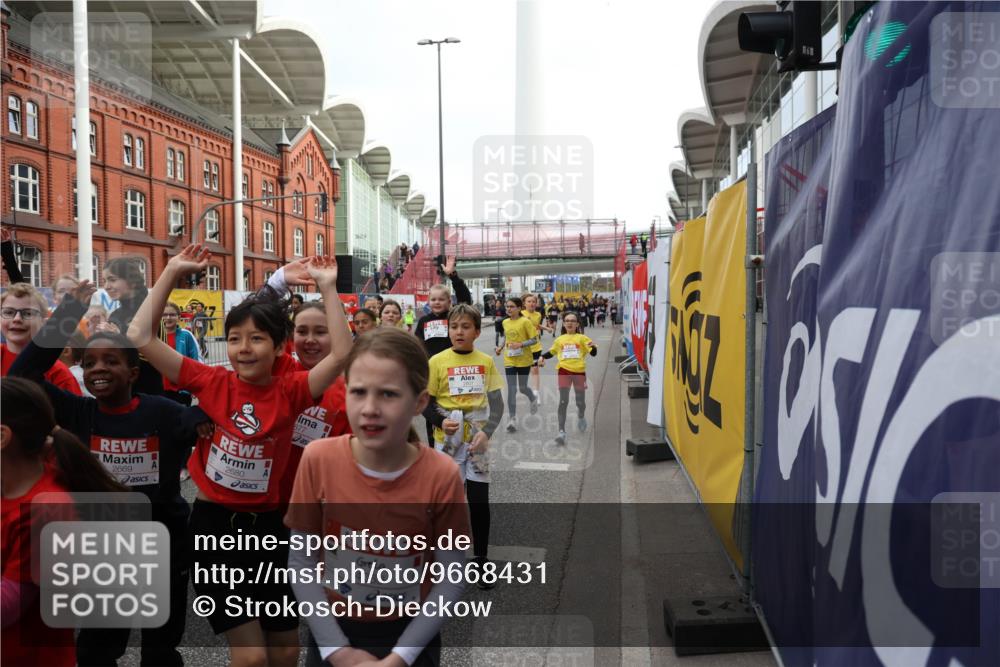 25.04.2026 - Das Zehntel Strokosch-Dieckow http://msf.ph/oto/9668431 25.04.2026 08:15:32 Allgemein zum Event 2669, 2680, 677, 4069 meine-sportfotos.de