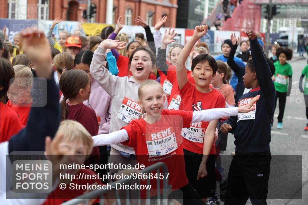 25.04.2026 - Das Zehntel Strokosch-Dieckow http://msf.ph/oto/9668457 25.04.2026 08:16:34 Allgemein zum Event 2678, 2673, 2680 meine-sportfotos.de