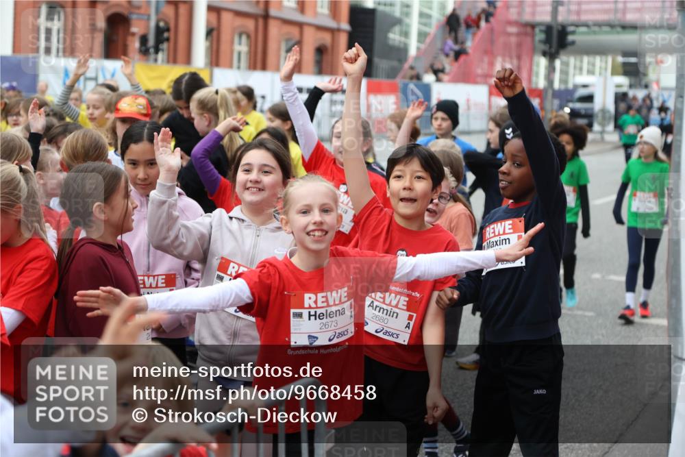25.04.2026 - Das Zehntel Strokosch-Dieckow http://msf.ph/oto/9668458 25.04.2026 08:16:34 Allgemein zum Event 2673, 2680 meine-sportfotos.de
