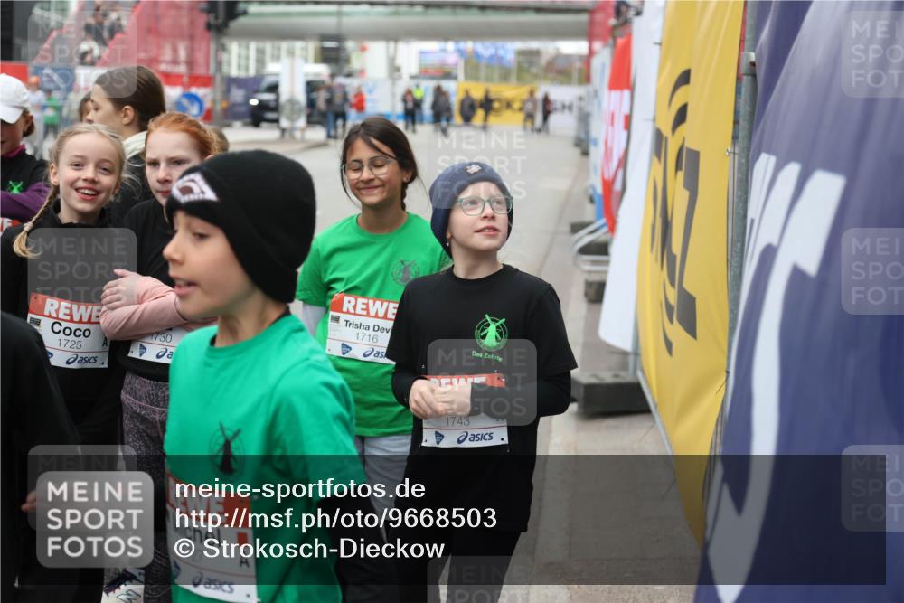 25.04.2026 - Das Zehntel Strokosch-Dieckow http://msf.ph/oto/9668503 25.04.2026 08:17:10 Allgemein zum Event 1725, 1730, 1727, 1716, 1743 meine-sportfotos.de
