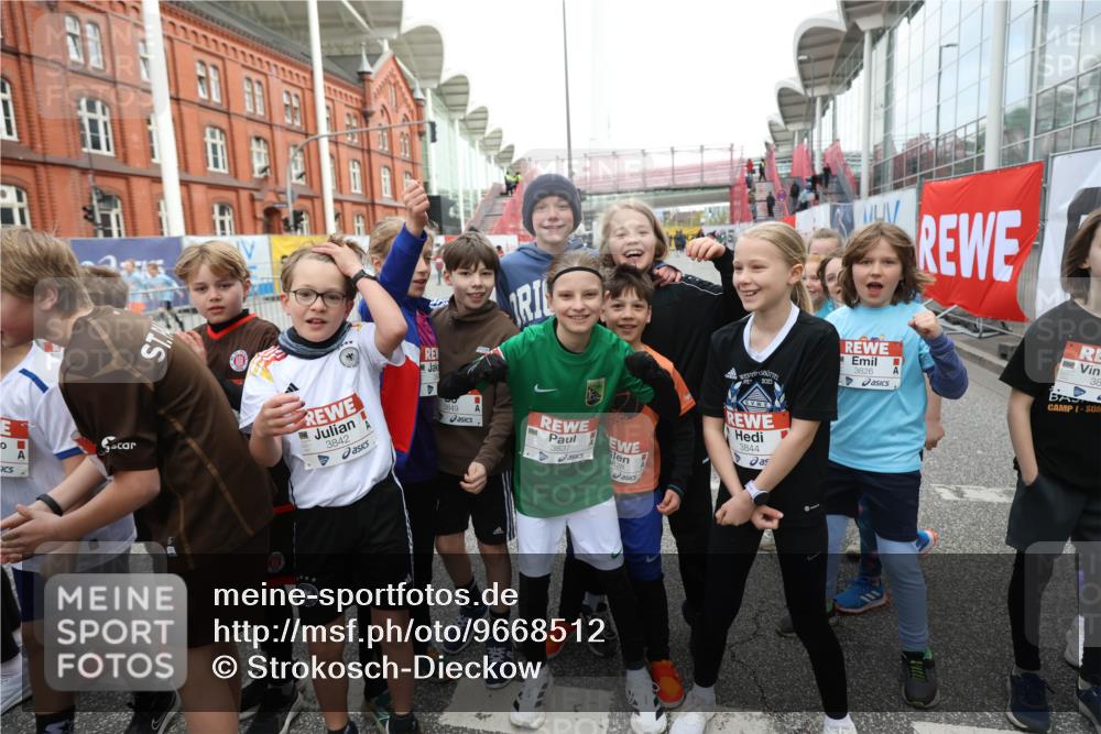 25.04.2026 - Das Zehntel Strokosch-Dieckow http://msf.ph/oto/9668512 25.04.2026 08:18:06 Allgemein zum Event 3842, 3849, 3837, 2013, 3844, 828, 3826, 38 meine-sportfotos.de