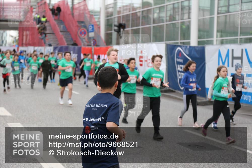 25.04.2026 - Das Zehntel Strokosch-Dieckow http://msf.ph/oto/9668521 25.04.2026 08:18:36 Allgemein zum Event 2008 meine-sportfotos.de
