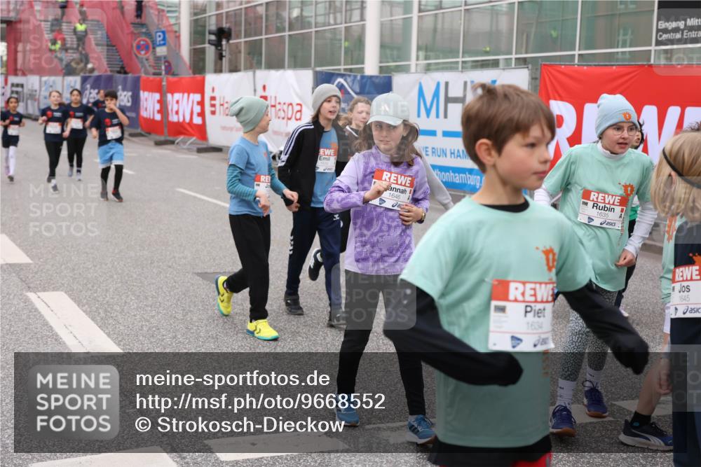 25.04.2026 - Das Zehntel Strokosch-Dieckow http://msf.ph/oto/9668552 25.04.2026 08:18:55 Allgemein zum Event 1646, 1635, 1634, 1645 meine-sportfotos.de