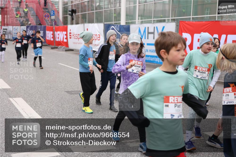 25.04.2026 - Das Zehntel Strokosch-Dieckow http://msf.ph/oto/9668554 25.04.2026 08:18:55 Allgemein zum Event 1646, 1635, 1634, 1645 meine-sportfotos.de