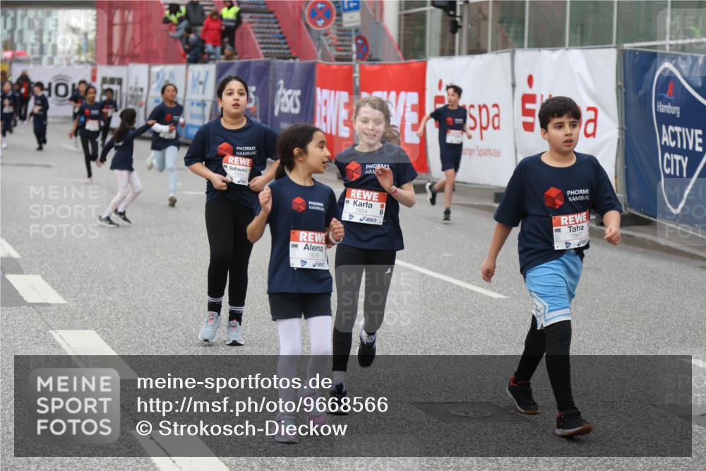 25.04.2026 - Das Zehntel Strokosch-Dieckow http://msf.ph/oto/9668566 25.04.2026 08:18:58 Allgemein zum Event 1854, 1839, 1867 meine-sportfotos.de
