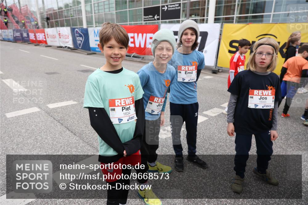 25.04.2026 - Das Zehntel Strokosch-Dieckow http://msf.ph/oto/9668573 25.04.2026 08:19:59 Allgemein zum Event 7, 1634, 163, 1639, 1645 meine-sportfotos.de
