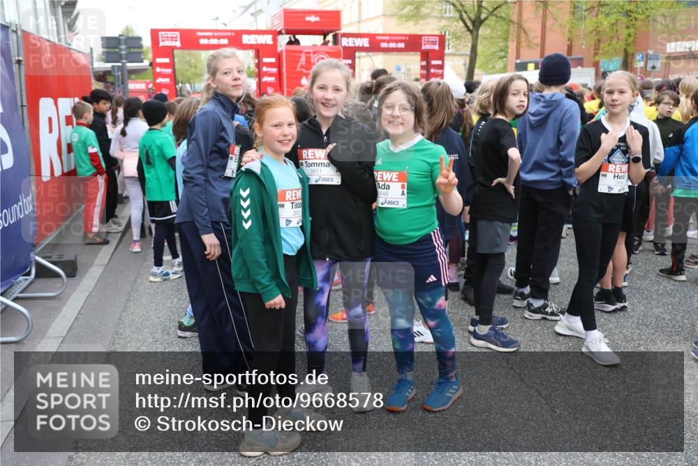 25.04.2026 - Das Zehntel Strokosch-Dieckow http://msf.ph/oto/9668578 25.04.2026 08:21:03 Allgemein zum Event 00, 00, 00, 00, 00, 00, 3851, 8846, 3844 meine-sportfotos.de