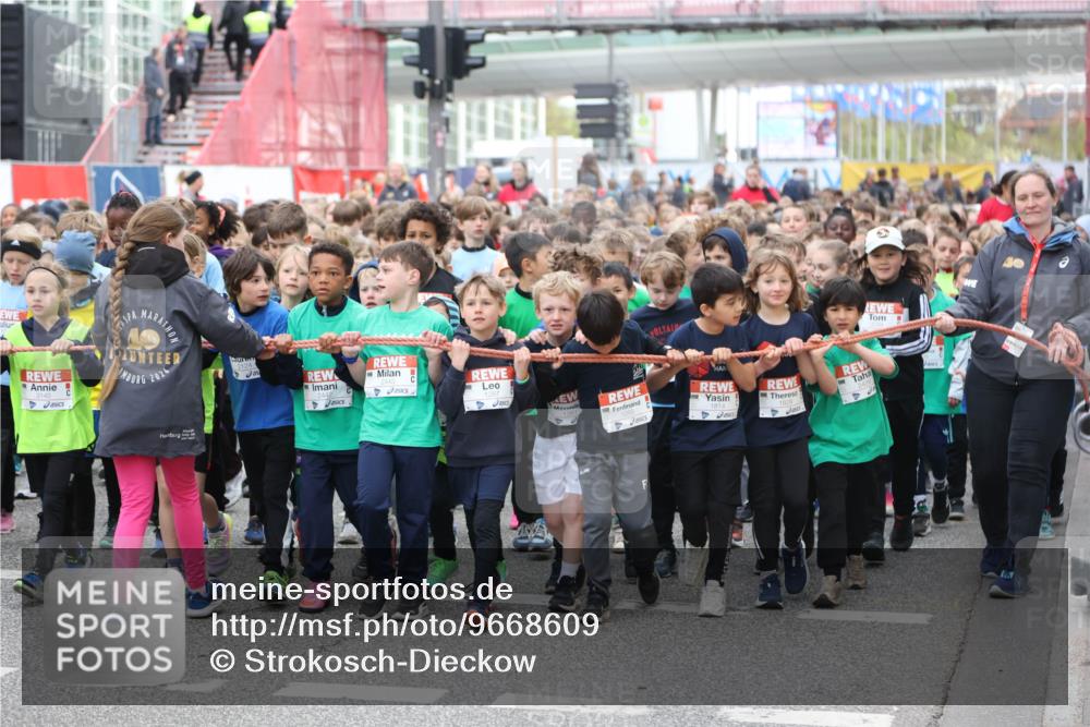 25.04.2026 - Das Zehntel Strokosch-Dieckow http://msf.ph/oto/9668609 25.04.2026 08:30:54 Allgemein zum Event 3145, 2026, 2124, 1266, 1814 meine-sportfotos.de
