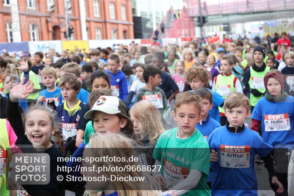 25.04.2026 - Das Zehntel Strokosch-Dieckow http://msf.ph/oto/9668627 25.04.2026 08:31:02 Allgemein zum Event 3931, 2409, 2120, 2125 meine-sportfotos.de
