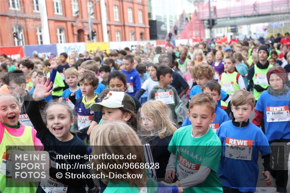 25.04.2026 - Das Zehntel Strokosch-Dieckow http://msf.ph/oto/9668628 25.04.2026 08:31:02 Allgemein zum Event 1365, 331, 1096, 1062, 444444, 2409, 2120, 2125 meine-sportfotos.de