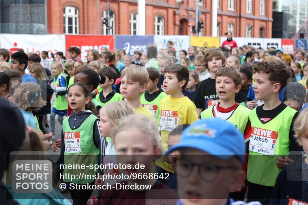 25.04.2026 - Das Zehntel Strokosch-Dieckow http://msf.ph/oto/9668642 25.04.2026 08:31:08 Allgemein zum Event 3296, 942, 1539, 5, 3140 meine-sportfotos.de