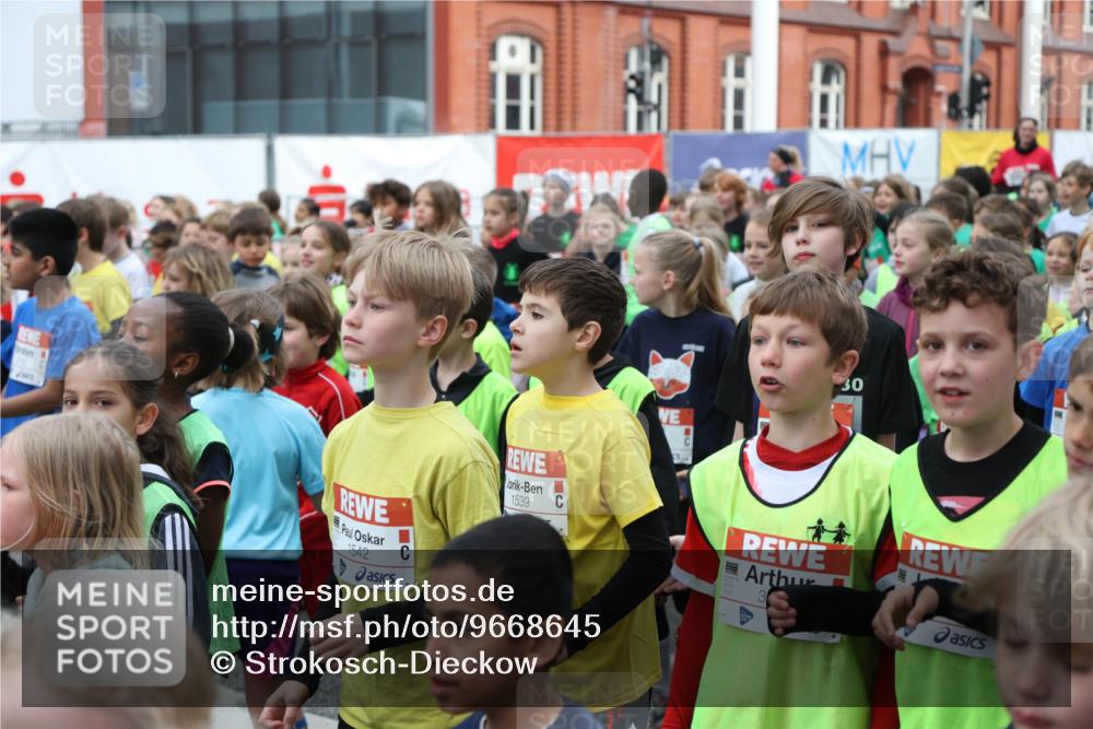 25.04.2026 - Das Zehntel Strokosch-Dieckow http://msf.ph/oto/9668645 25.04.2026 08:31:09 Allgemein zum Event 1542, 07, 1539, 30, 3 meine-sportfotos.de