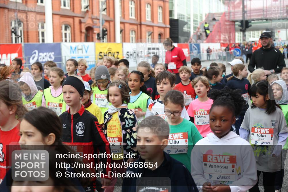 25.04.2026 - Das Zehntel Strokosch-Dieckow http://msf.ph/oto/9668654 25.04.2026 08:31:14 Allgemein zum Event 3155, 14, 2437, 30, 1012, 3947, 1443, 36 meine-sportfotos.de