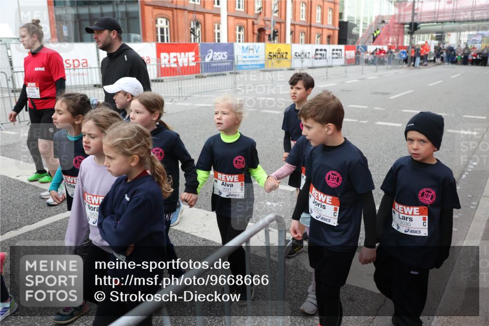 25.04.2026 - Das Zehntel Strokosch-Dieckow http://msf.ph/oto/9668666 25.04.2026 08:31:21 Allgemein zum Event 013, 3953, 3031, 3001, 3030 meine-sportfotos.de