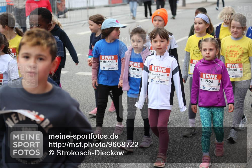 25.04.2026 - Das Zehntel Strokosch-Dieckow http://msf.ph/oto/9668722 25.04.2026 08:33:02 Allgemein zum Event 1997, 2109, 2096, 3883, 3864, 2696 meine-sportfotos.de
